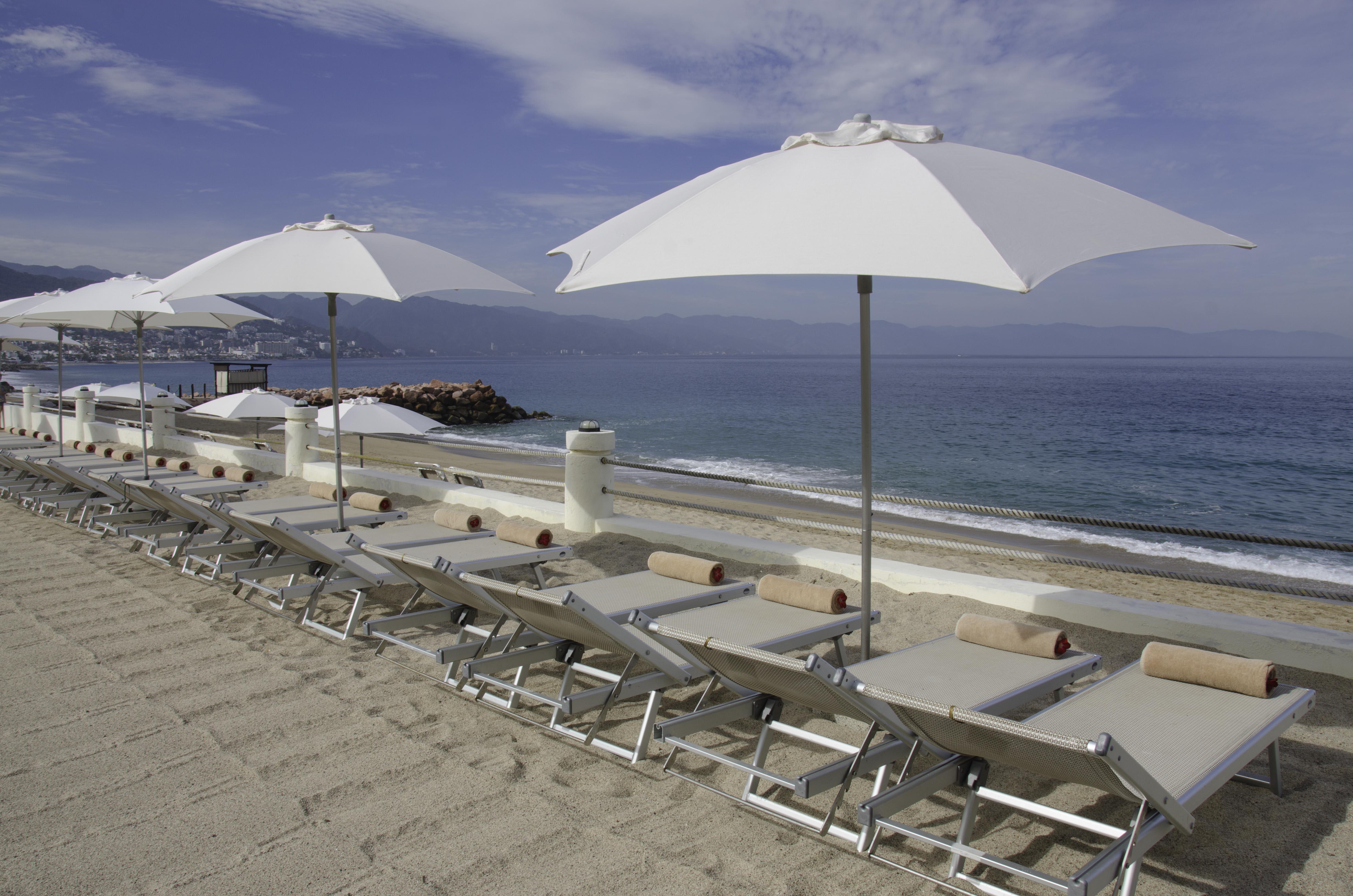 Plaza Pelicanos Grand Beach Resort All Inclusive Пуэрто-Вальярта Экстерьер фото