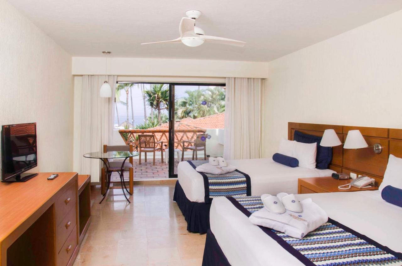 Plaza Pelicanos Grand Beach Resort All Inclusive Пуэрто-Вальярта Экстерьер фото