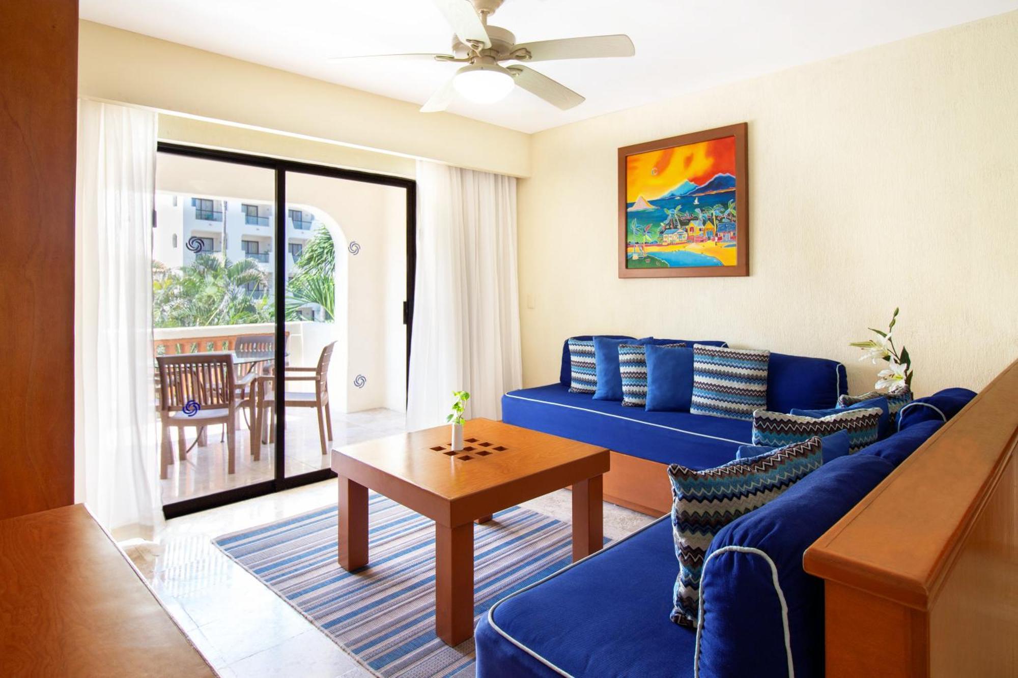 Plaza Pelicanos Grand Beach Resort All Inclusive Пуэрто-Вальярта Экстерьер фото