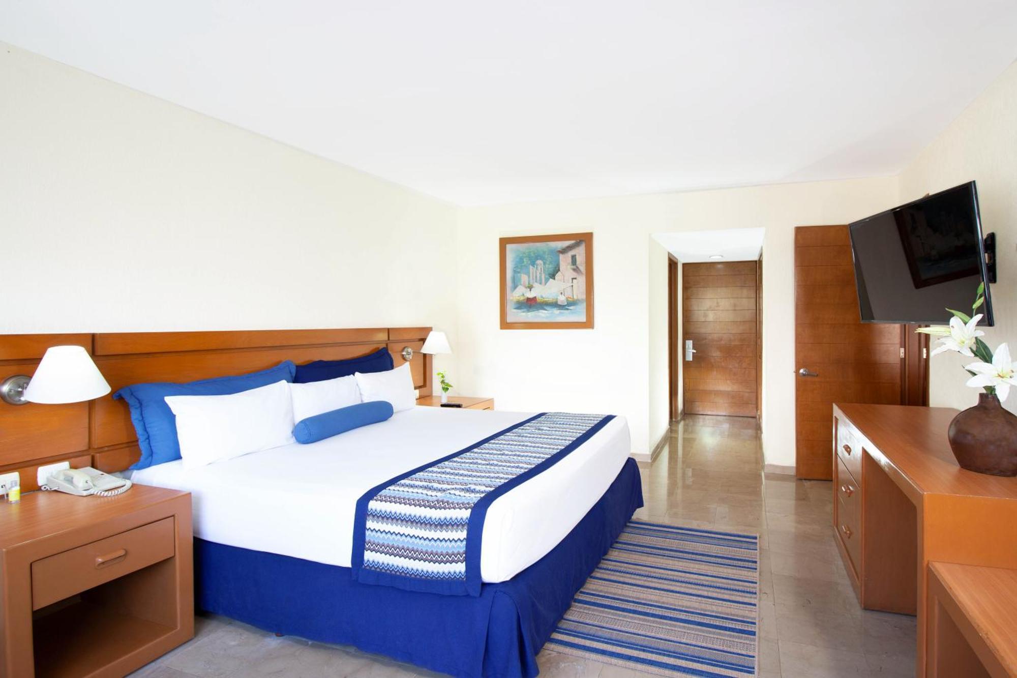 Plaza Pelicanos Grand Beach Resort All Inclusive Пуэрто-Вальярта Экстерьер фото